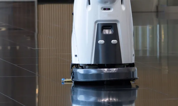 Na jakie wydatki trzeba przygotować się, planując wdrożenie autonomicznych robotów sprzątających?