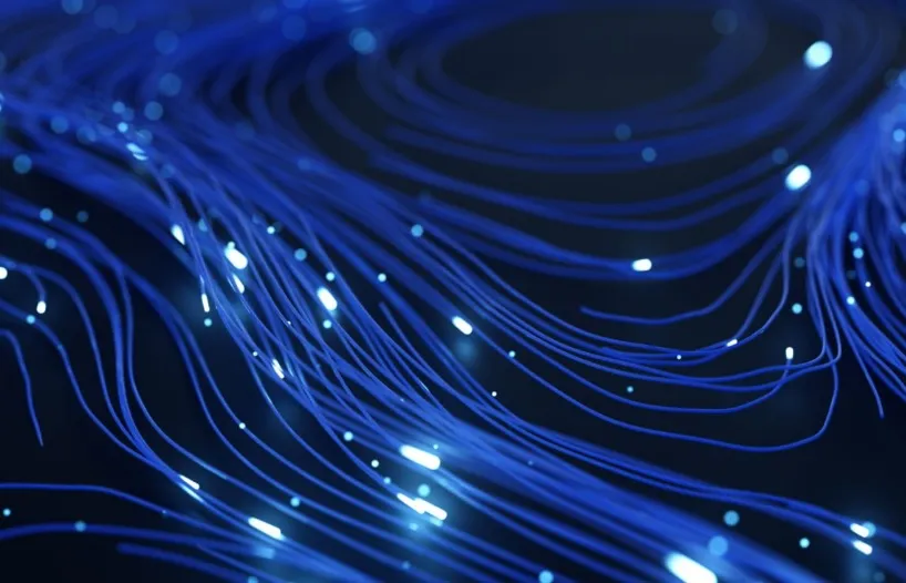 Jakie oszczędności może przynieść firmie inwestycja w stabilne łącze światłowodowe w Rzeszowie?